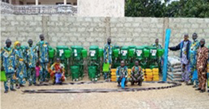 Cérémonie de remise d’appuis logistiques aux bénéficiaires des actions du CIPCRE-Bénin dans la vallée de l’Ouémé :   Le CIPCRE-Bénin fait don de kits modernes de lavage des mains,  matériaux de construction, comprimés d’Aquatab et kits scolaires aux  villages de Késsounnou, Houèdo-Wô et Gnanhouizounmè